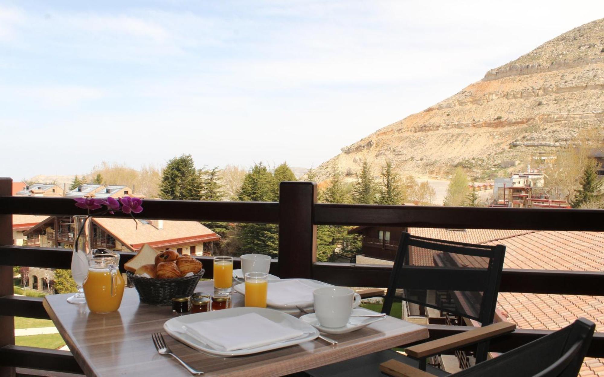 Intercontinental Mzaar Lebanon Mountain Resort & Spa By Ihg Mzaar Kfardebian Exterior photo