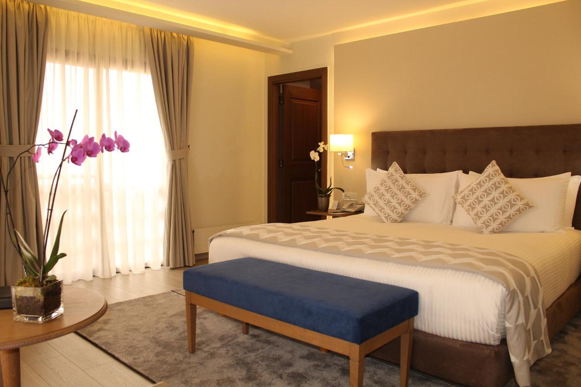 Intercontinental Mzaar Lebanon Mountain Resort & Spa By Ihg Mzaar Kfardebian Exterior photo