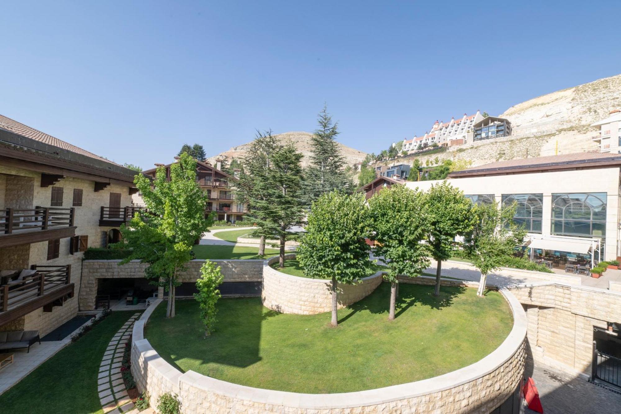 Intercontinental Mzaar Lebanon Mountain Resort & Spa By Ihg Mzaar Kfardebian Exterior photo