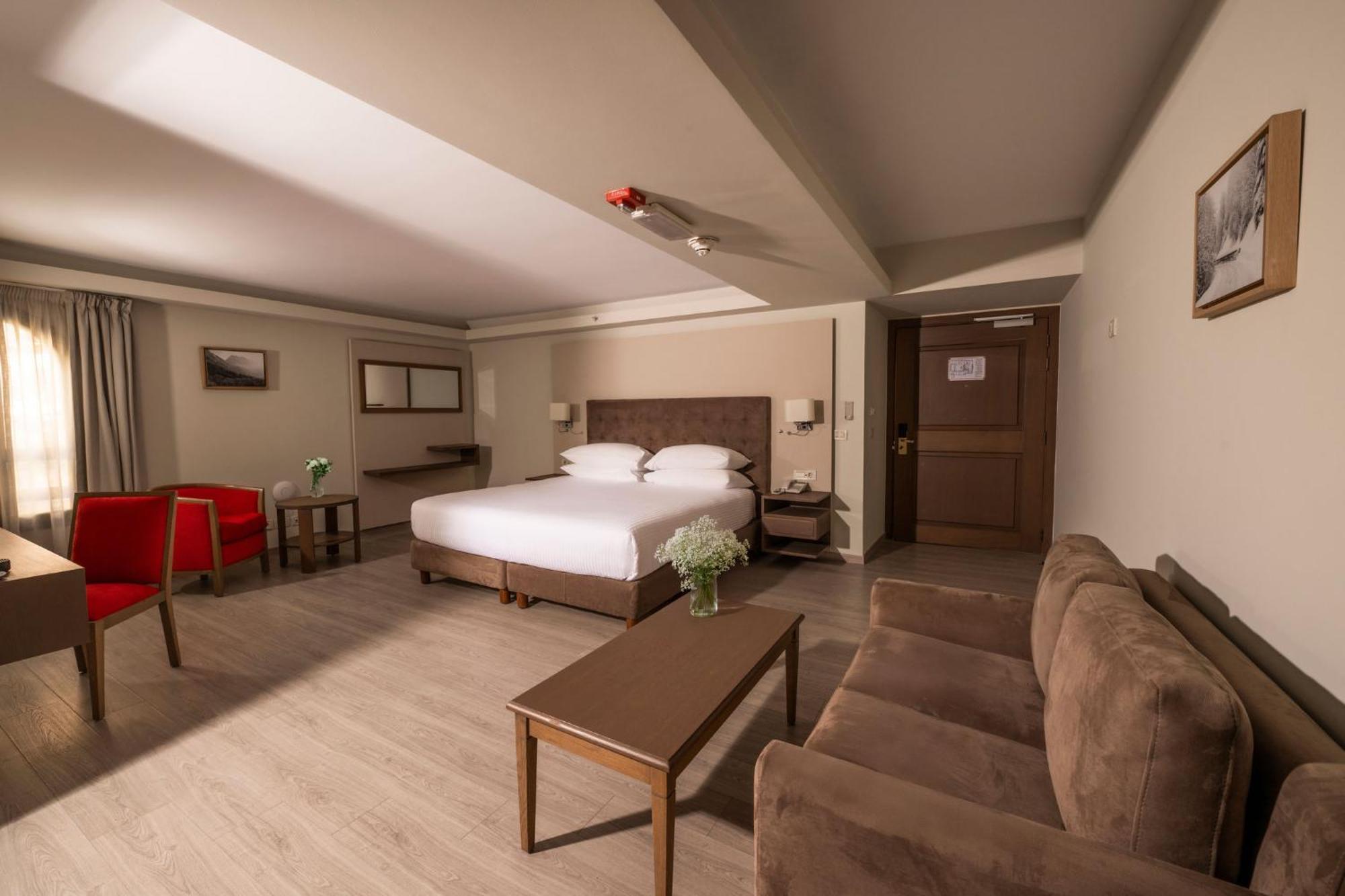 Intercontinental Mzaar Lebanon Mountain Resort & Spa By Ihg Mzaar Kfardebian Exterior photo